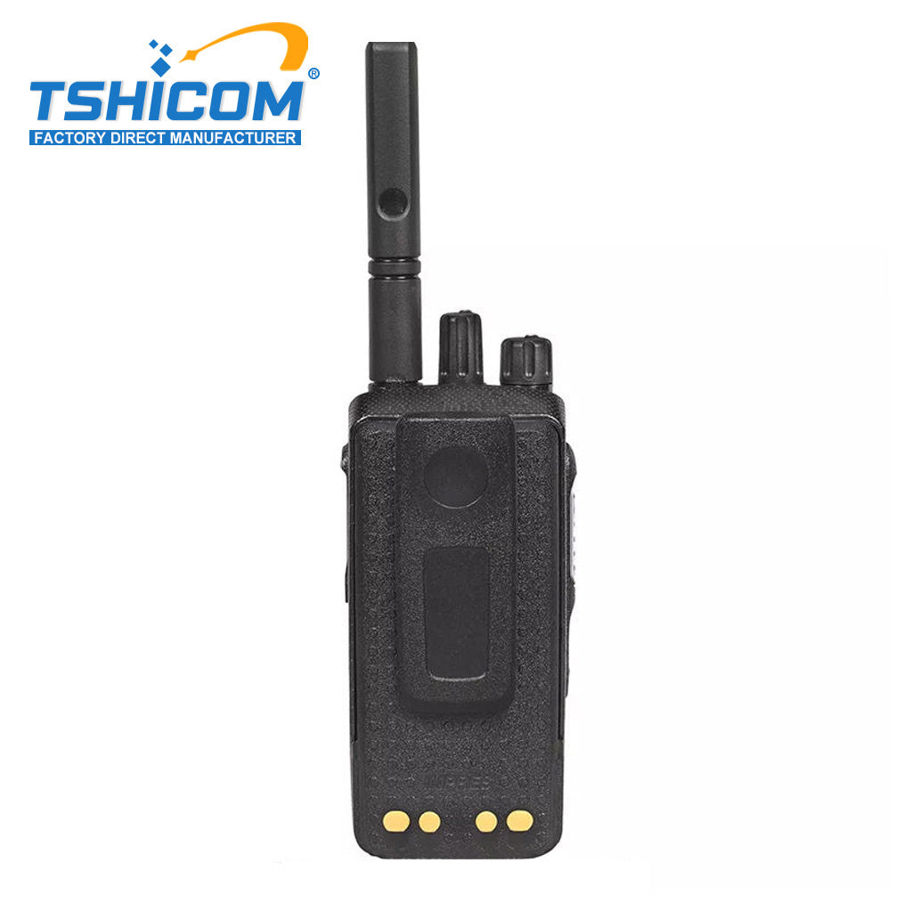 Radio numérique bidirectionnelle portable Motorola APX 6000 pour la communication des forces de l'ordre et de la sécurité publique